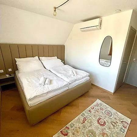 Sklep 38 Lejlighedshotel
