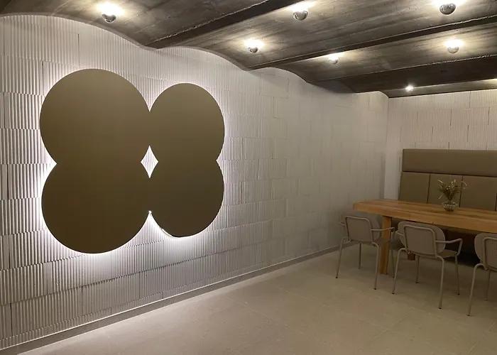 Aparthotel Sklep 38 4*